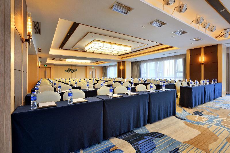 Holiday Inn Express Chengdu Tianhe Exteriör bild