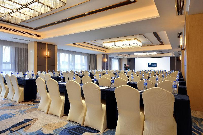 Holiday Inn Express Chengdu Tianhe Exteriör bild