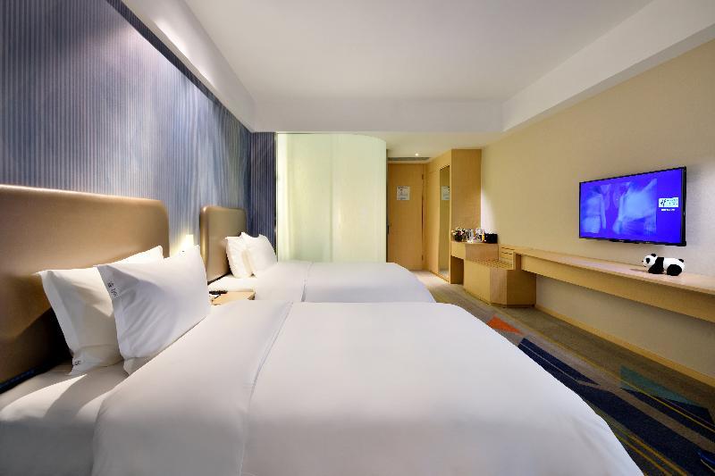 Holiday Inn Express Chengdu Tianhe Exteriör bild